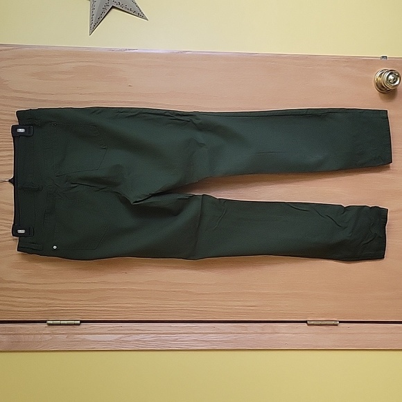 Jeans - Picture 2 of 3